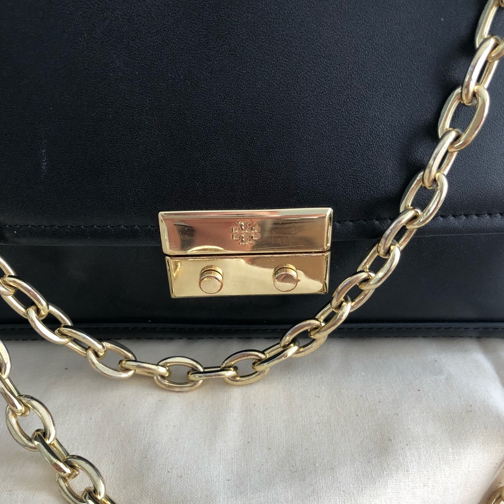 Tory Burch Black shoulder bag - Picture 2 of 6